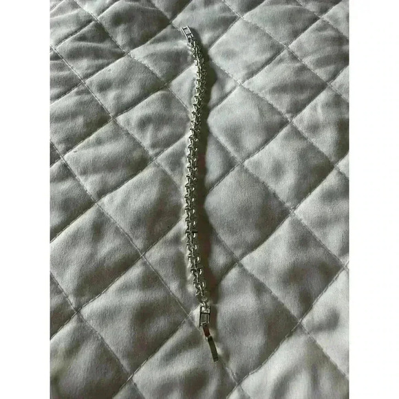 Exquisite rhinestone Bracelet - Picture 2 of 6